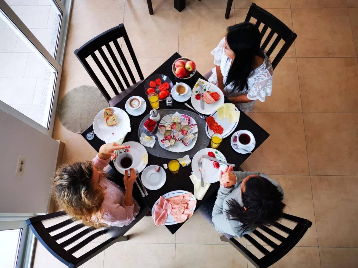 Apartmani Smiljanic Starigrad Paklenica Bagian luar foto